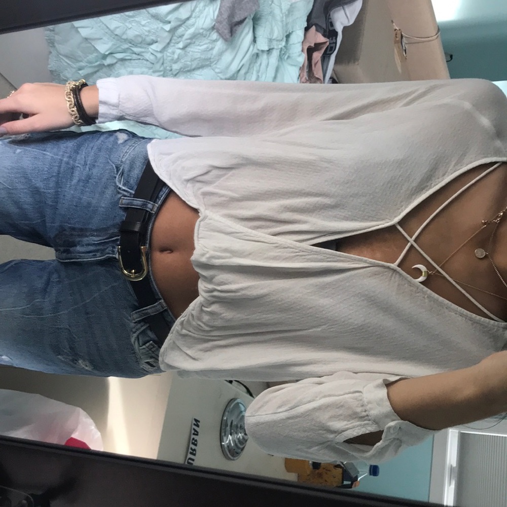 URBAN OUTFITTERS SEXY WHITE SHIRT